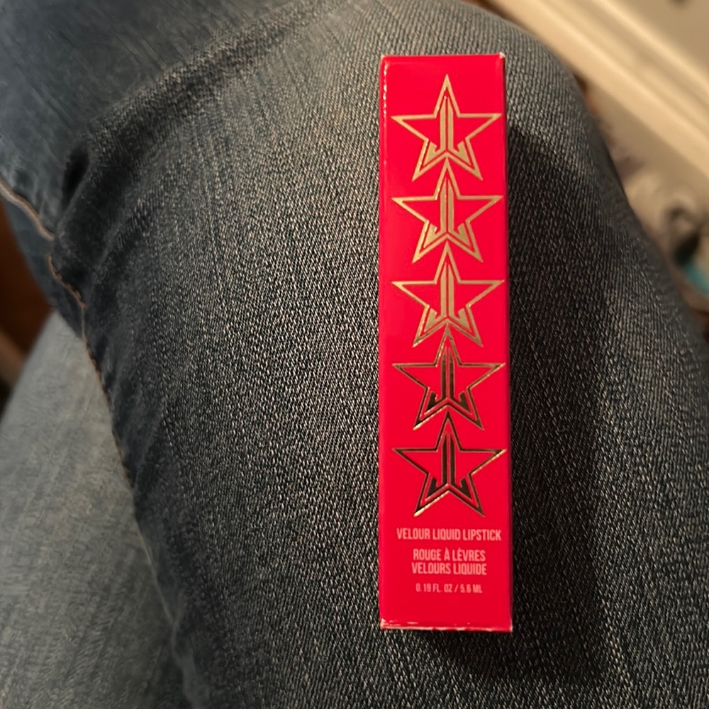 J S C Velour Liquid Lip in shade Checkmate